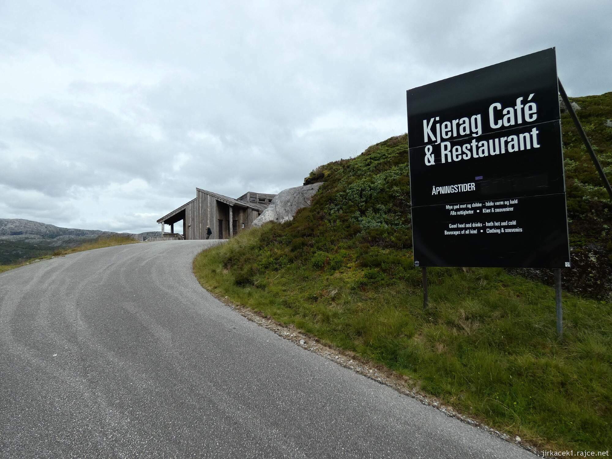 4c - parkoviště Lysebotn u chaty Øygardsstølen 005