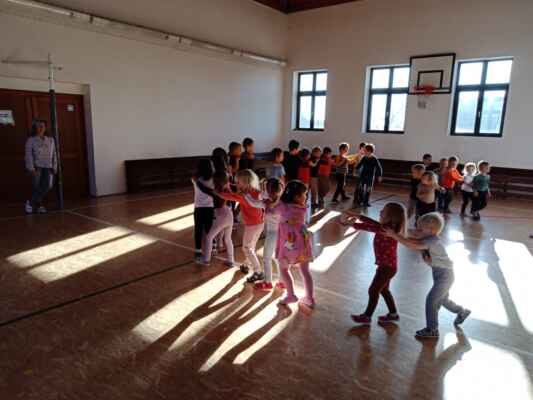 MŠ Mžany 2025/10- Rytmická show