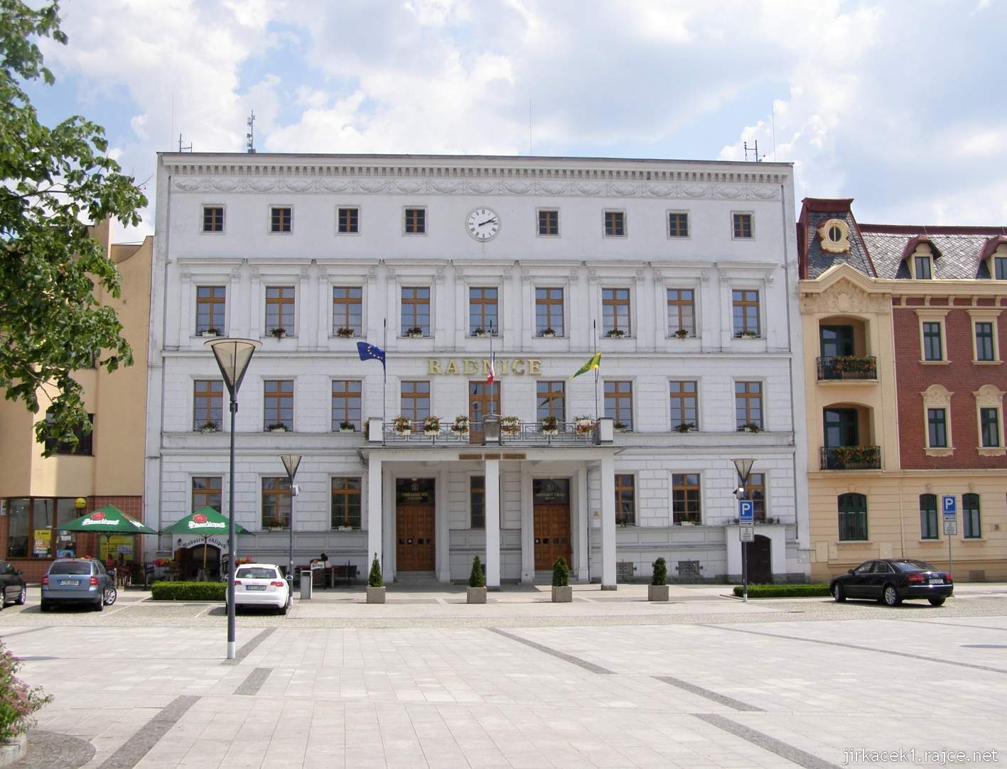 Hlučín - Mírové náměstí 12 - radnice