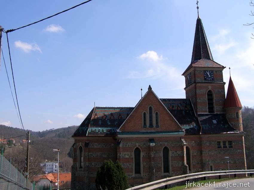 Bílovice nad Svitavou - Farní kostel sv. Cyrila a Metoděje