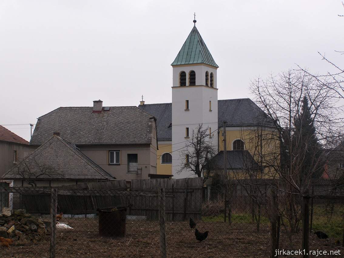 Rozvadovice - kostel Nejsvětější trojice