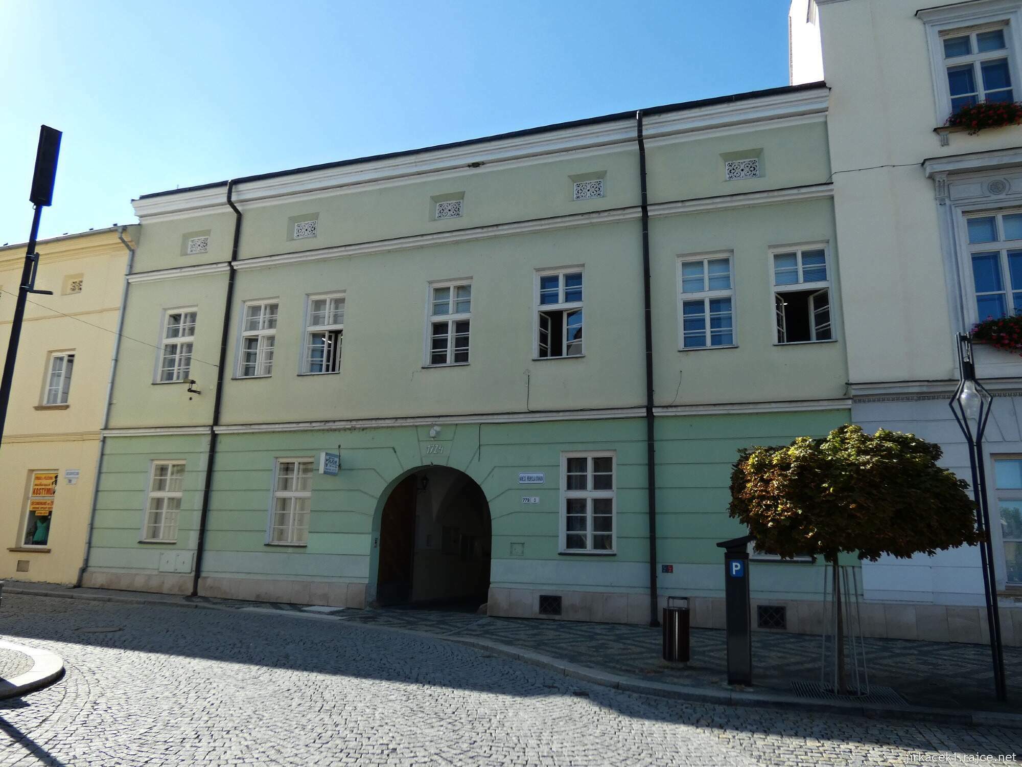 F - Litovel - náměstí Přemysla Otakara 013