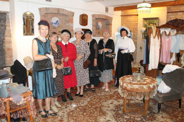 Co nesmělo chybět v šatníku (101)