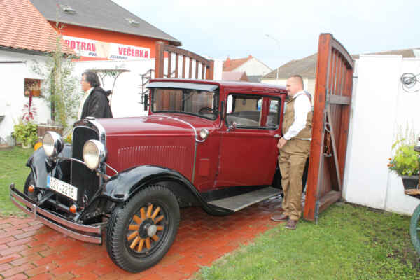 Co nesmělo chybět v šatníku (50)