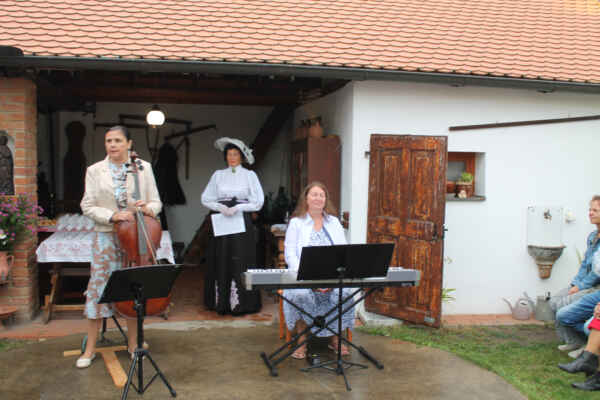 Co nesmělo chybět v šatníku (61)