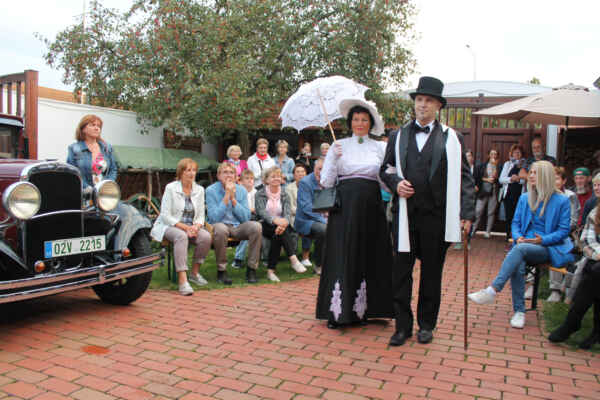 Co nesmělo chybět v šatníku (68)