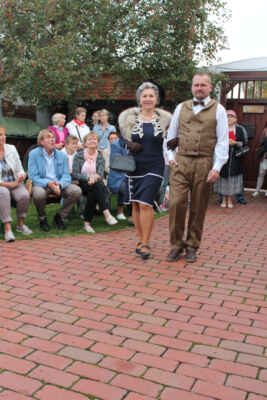 Co nesmělo chybět v šatníku (85)