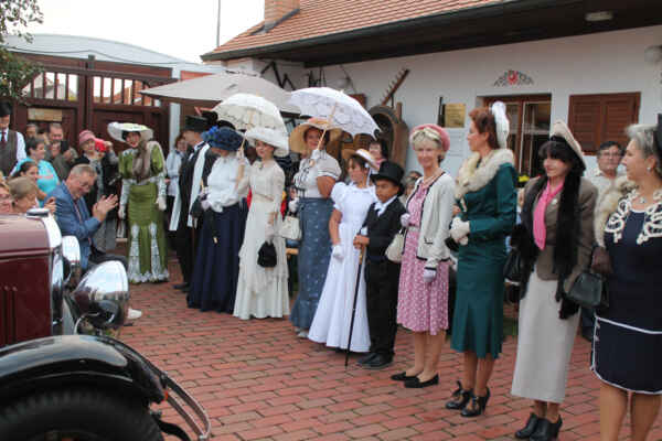 Co nesmělo chybět v šatníku (87)